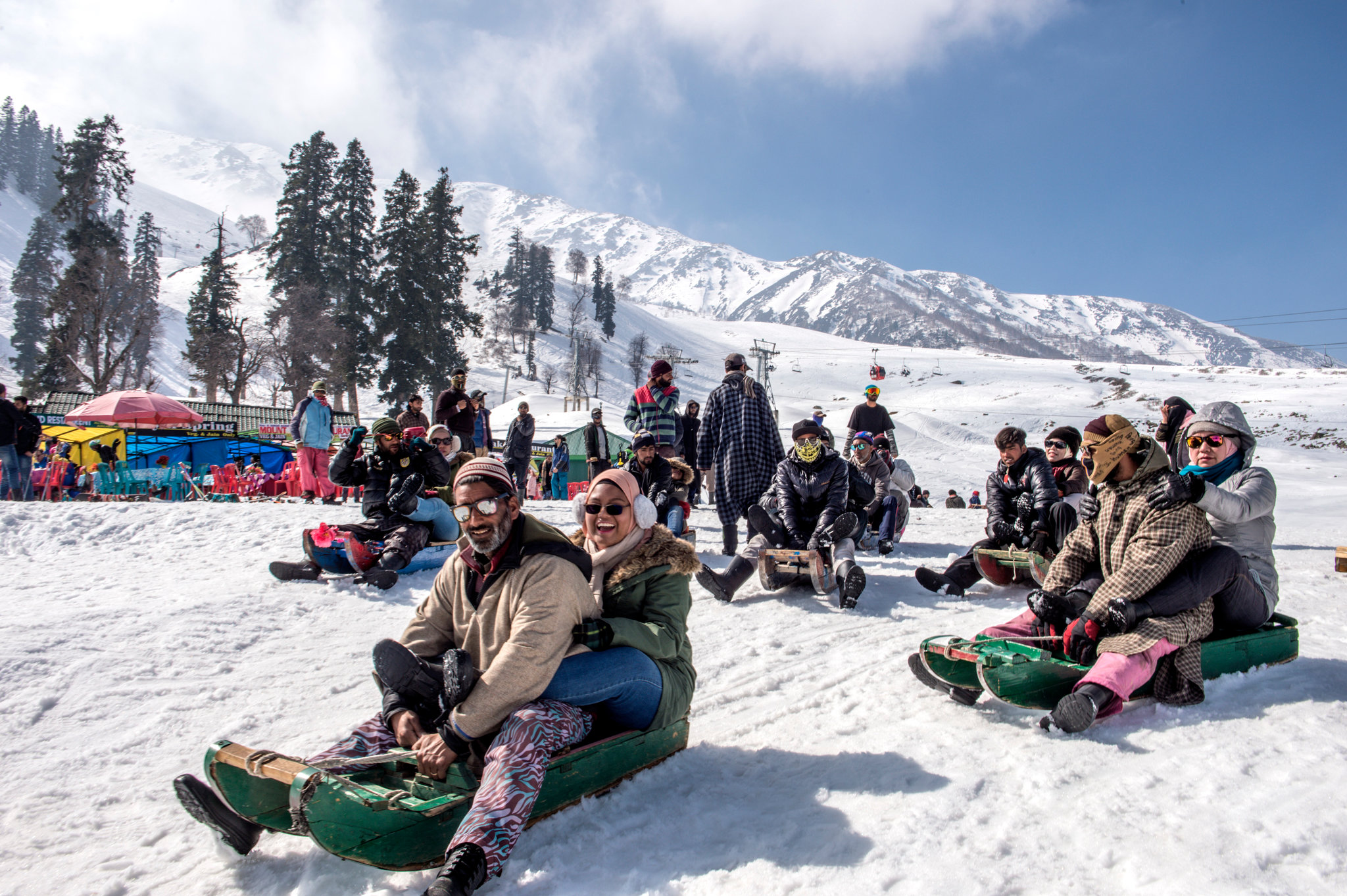 Manali to Delhi 12-13 Hrs (570 KM)