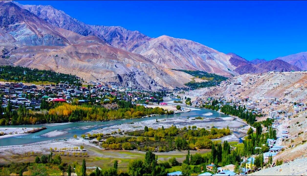 Leh (Lamayuru) to Kargil 8-9 Hours (220 Km)